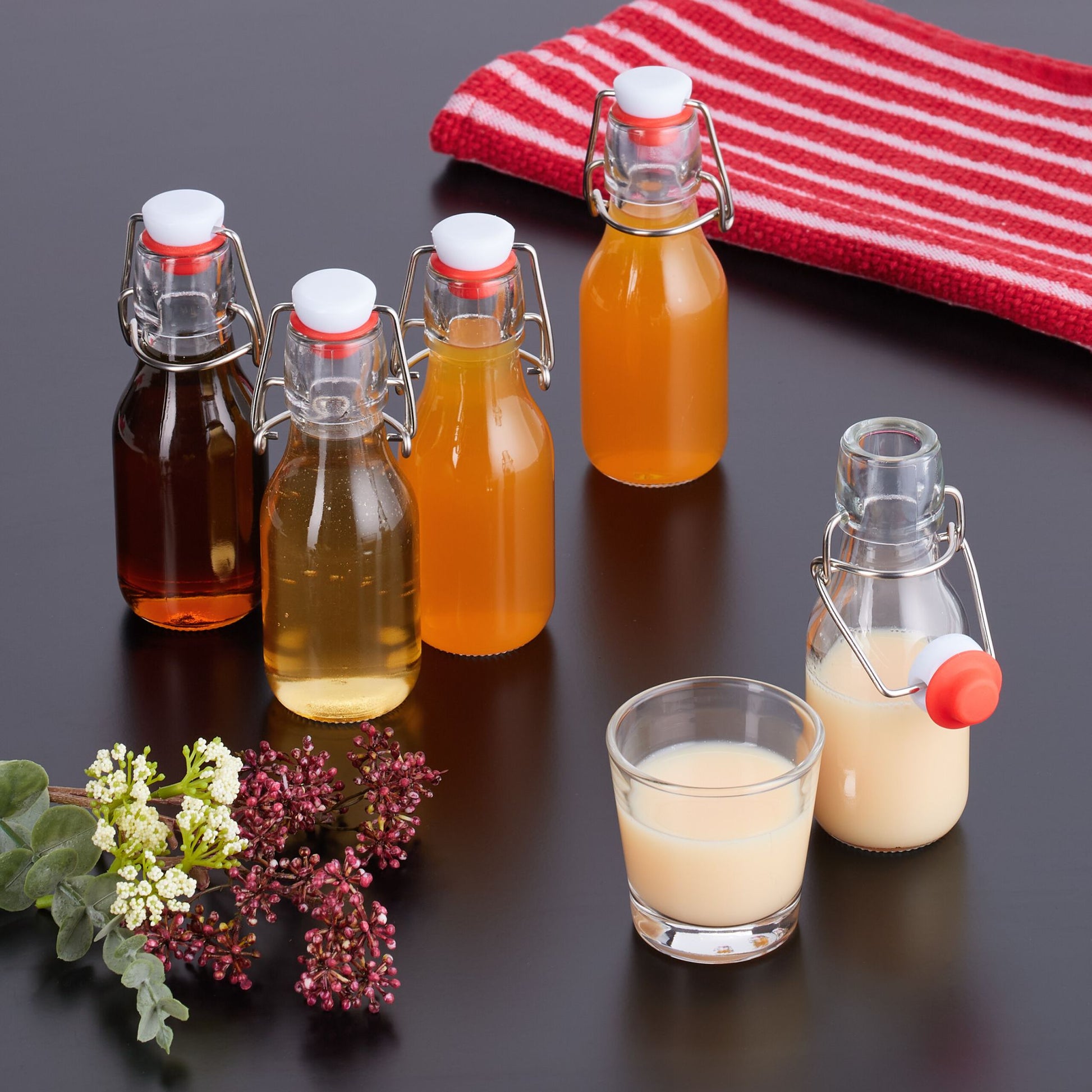 Bügelflaschen 100ml 24er-Set Weiss-Rot-Transparent von Relaxdays