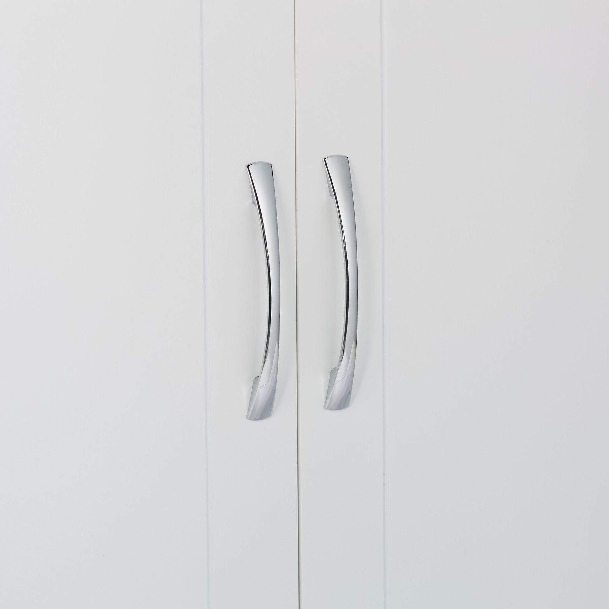 Hängender Badschrank mit 2 Türen Weiss-Silber von Relaxdays