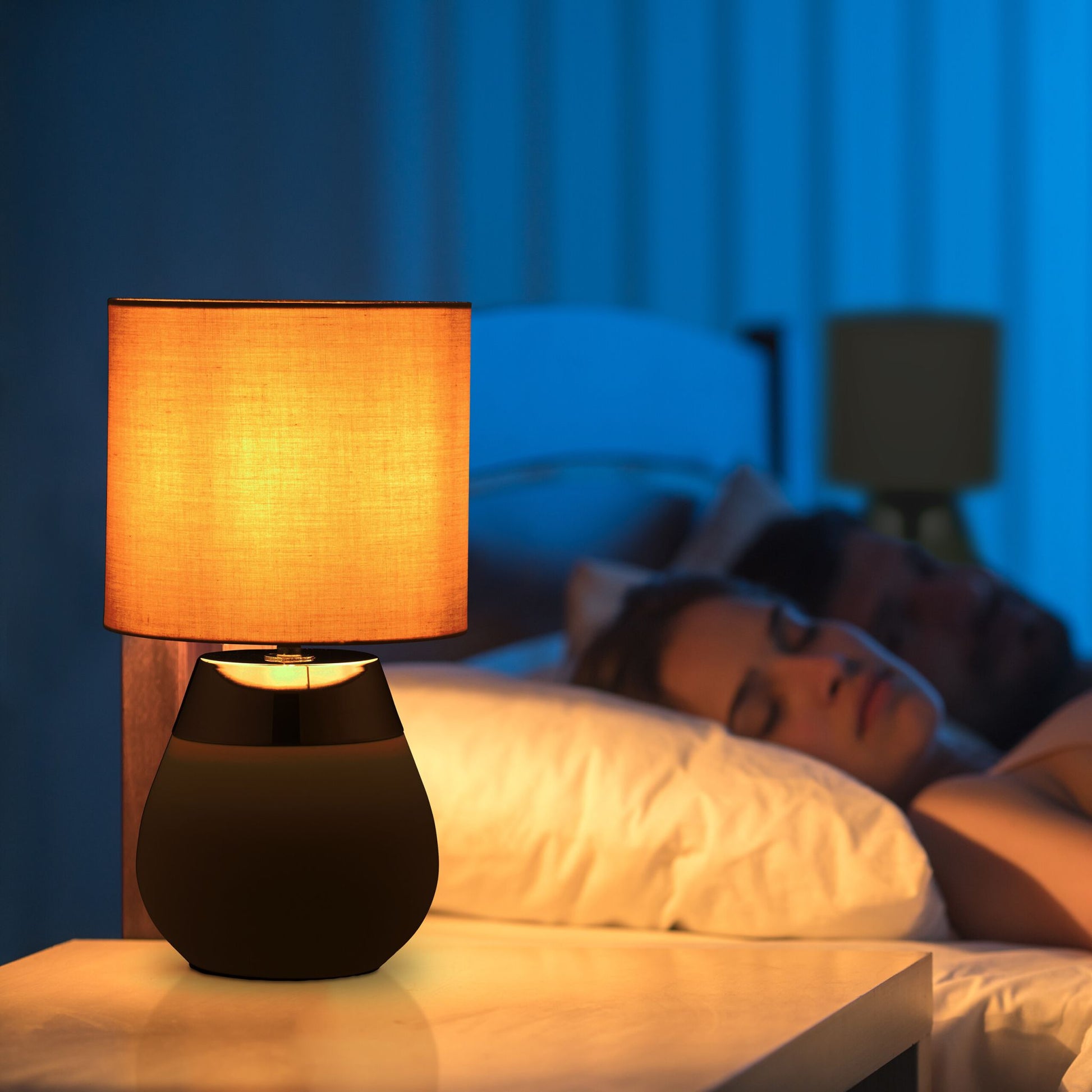 Tischlampe mit Stoffschirm Grün-Silber von Relaxdays