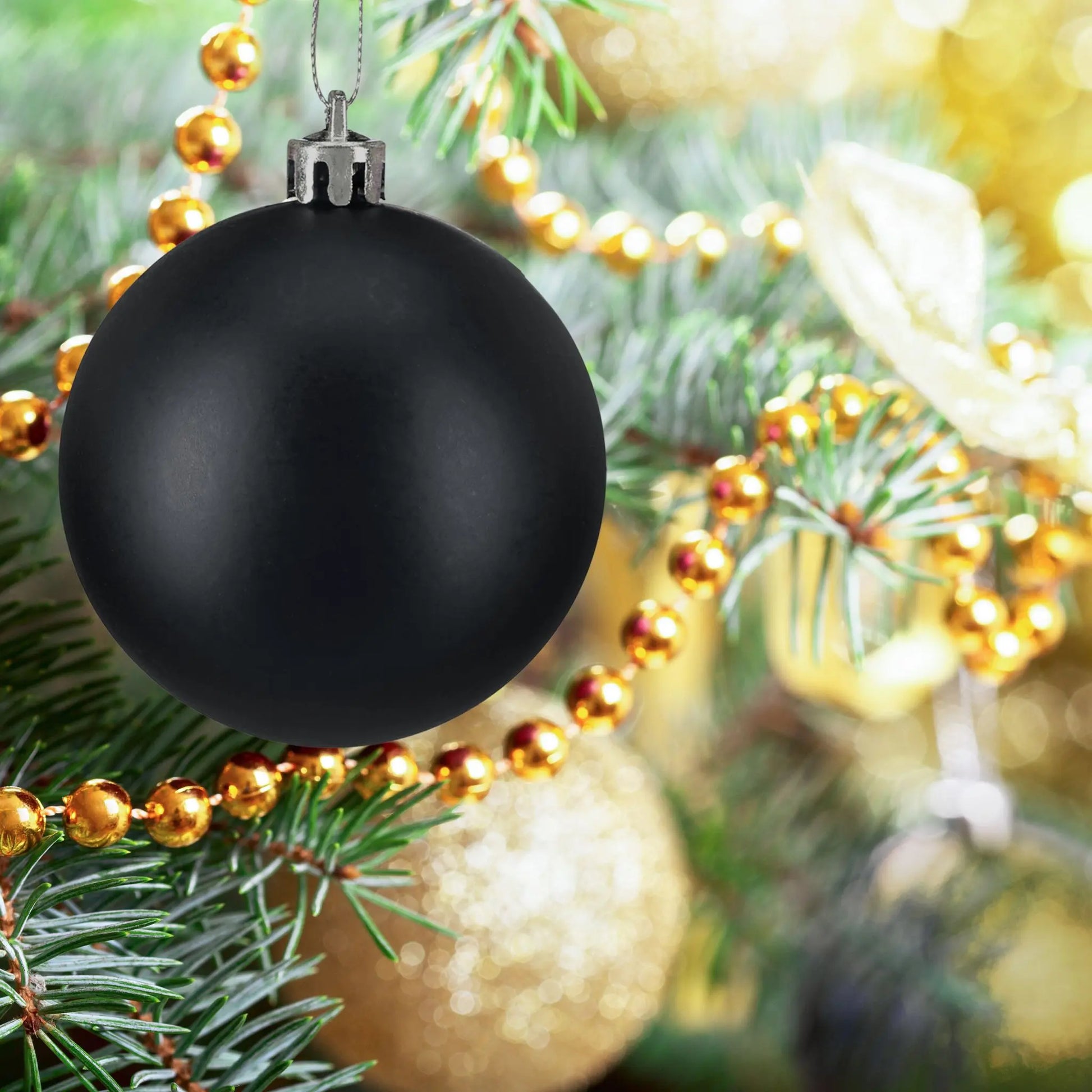 Weihnachtskugeln im 100er-Set Schwarz-Silber von guteszeug.ch