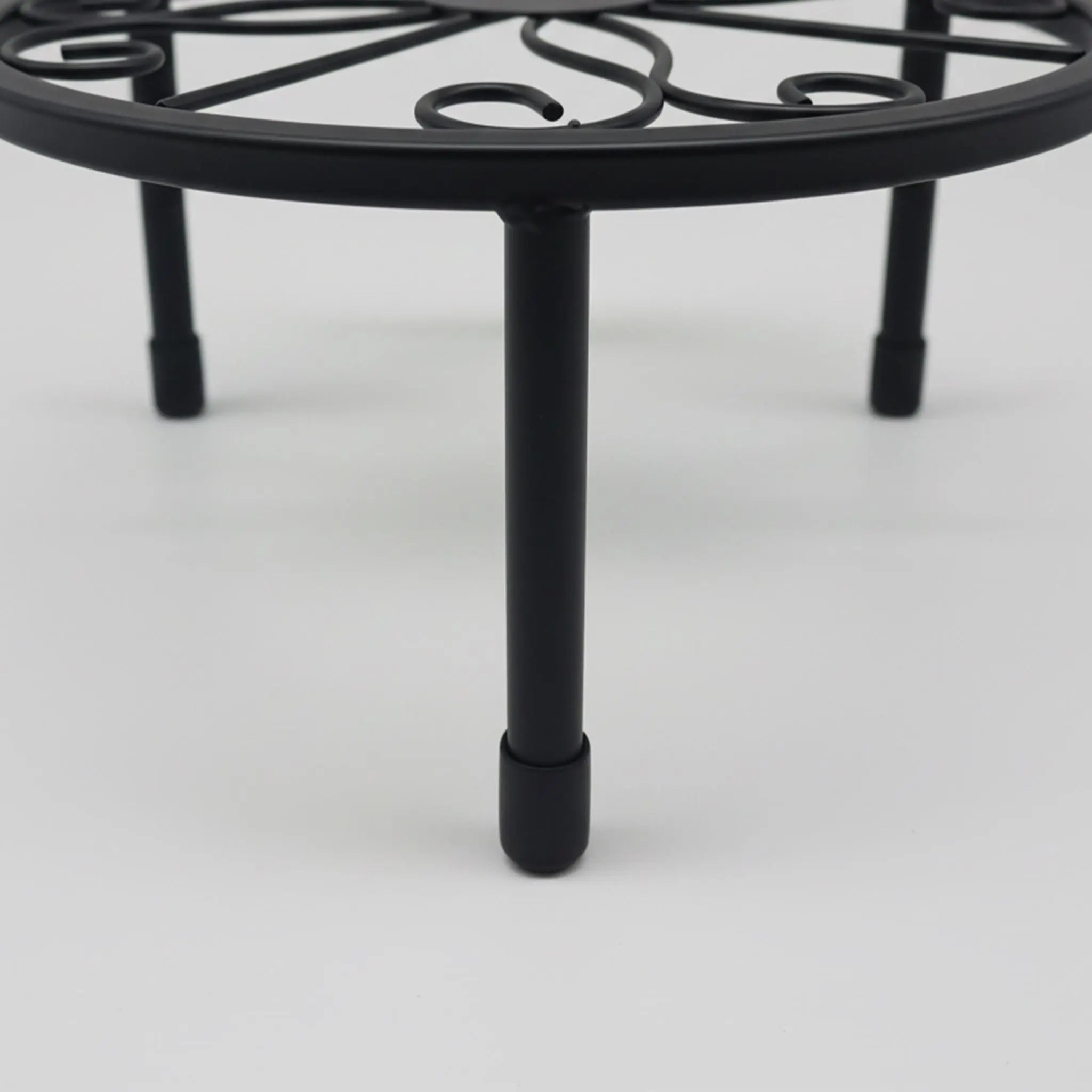 Runde Blumenständer 5er-Set Schwarz von Relaxdays