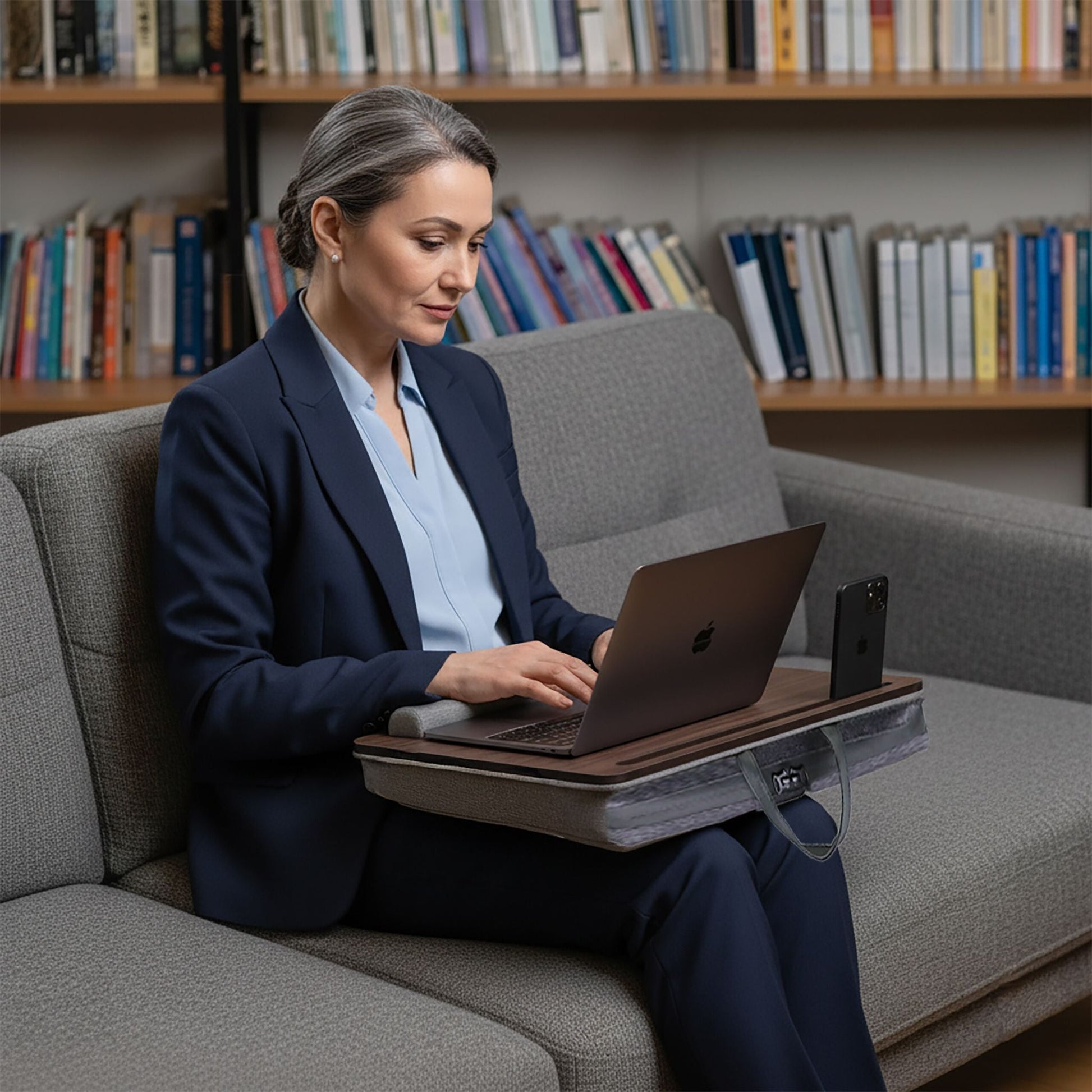 Laptopkissen mit Tasche Braun-Grau von Relaxdays