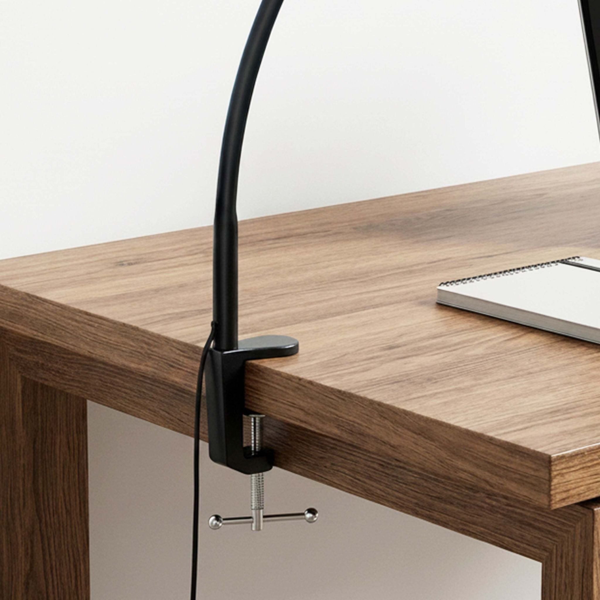 Klemmbare Schreibtischlampe LED 61cm Schwarz-Silber
