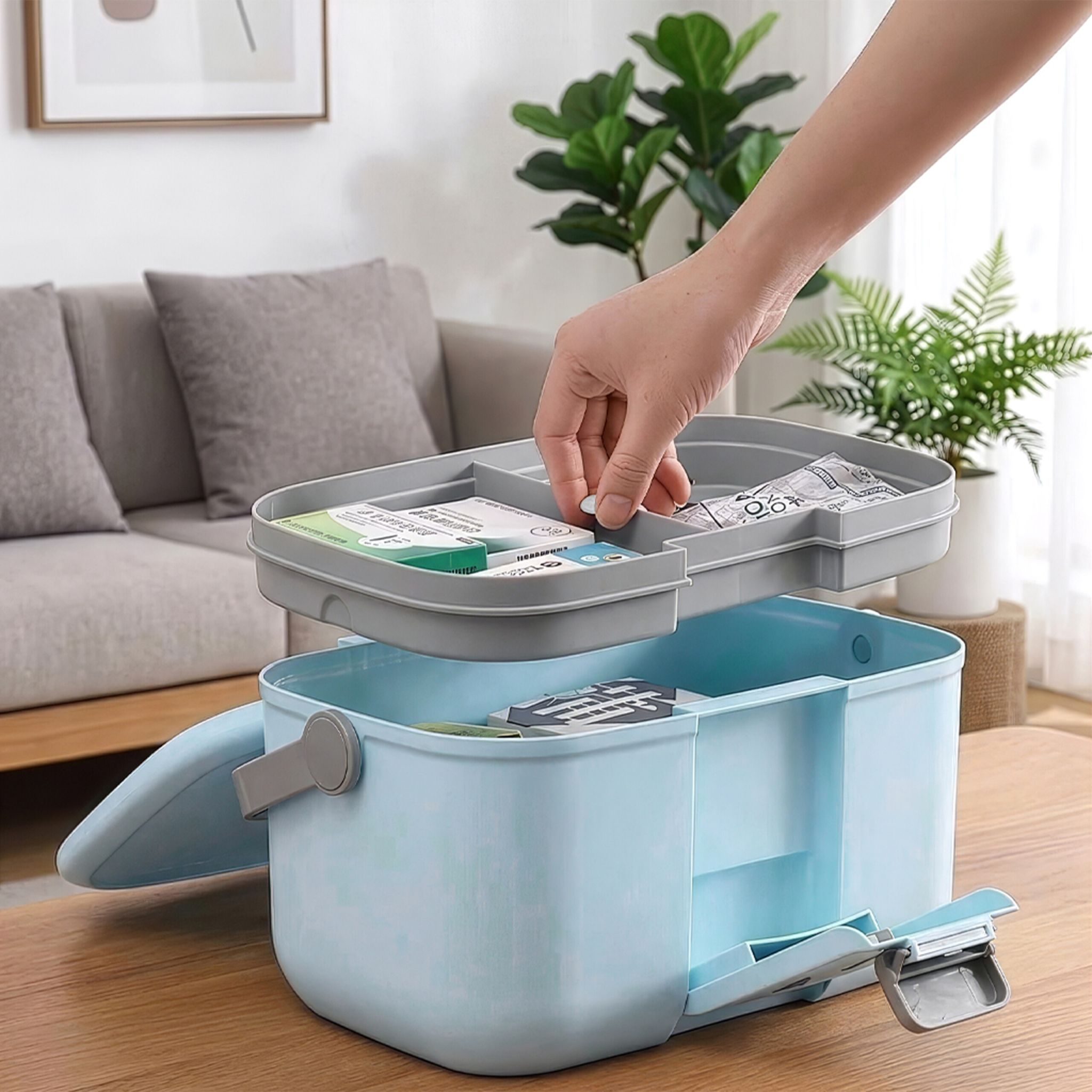 Medizinbox Kunststoff Hellblau-Grau von Relaxdays
