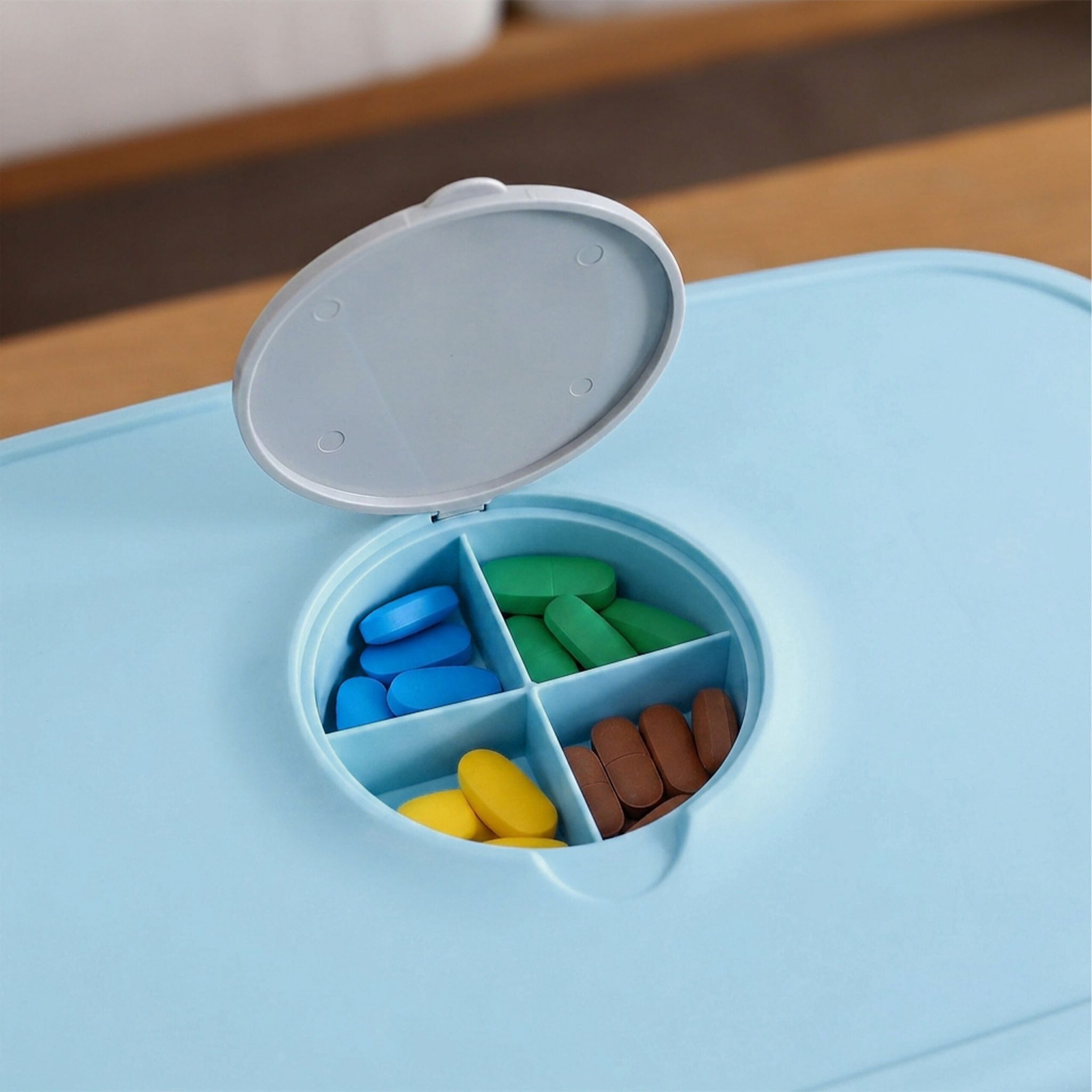 Medizinbox Kunststoff Hellblau-Grau von Relaxdays