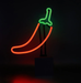 Glas Neon Tischlampe mit Betonsockel - Chilli von Locomocean