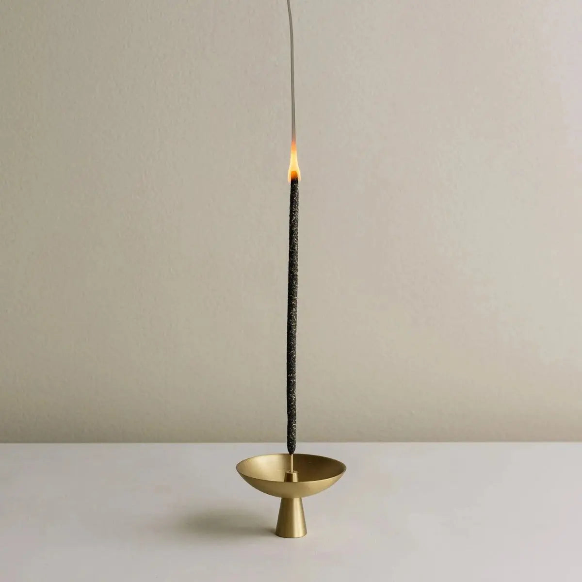 Räucherstäbchenhalter Messing mit Ascheauffangschale Gold von guteszeug.ch
