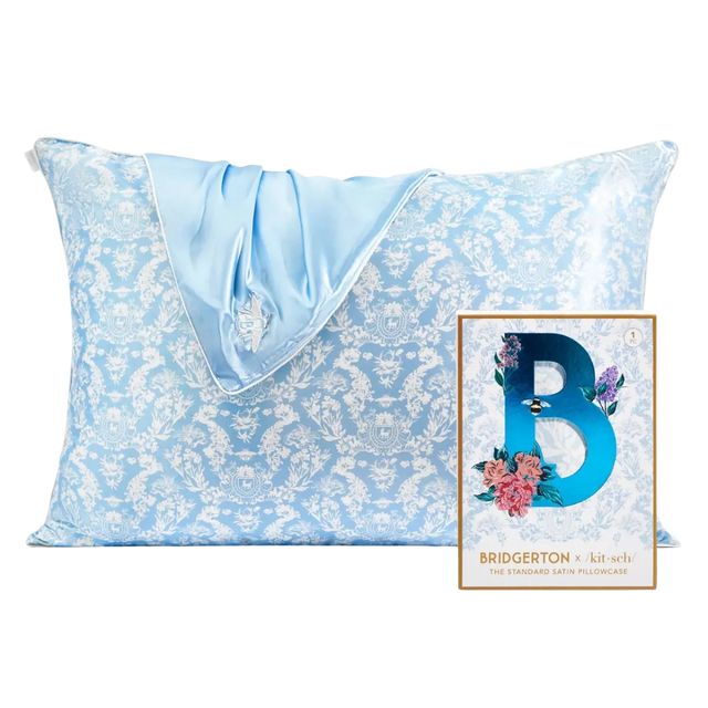 Satin Kissenbezug Queen Bridgerton Toile de Blue von Kitsch