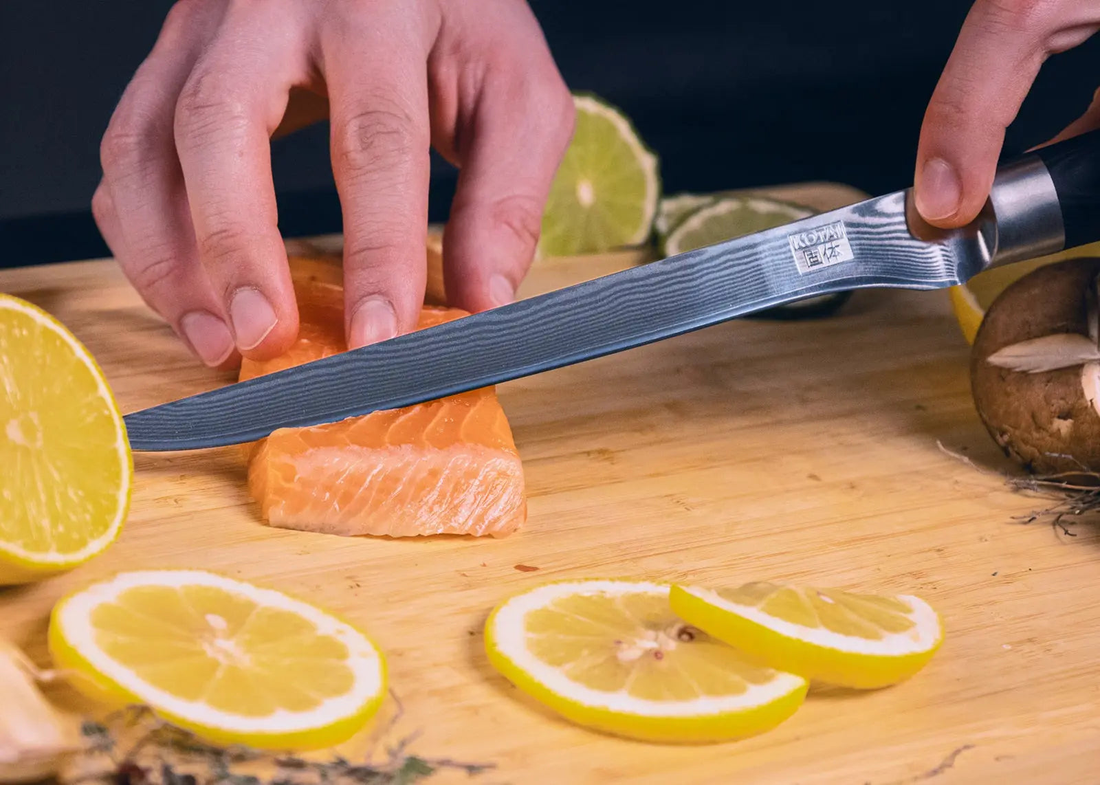 Filetiermesser flexibel Damas Pakka von KOTAI