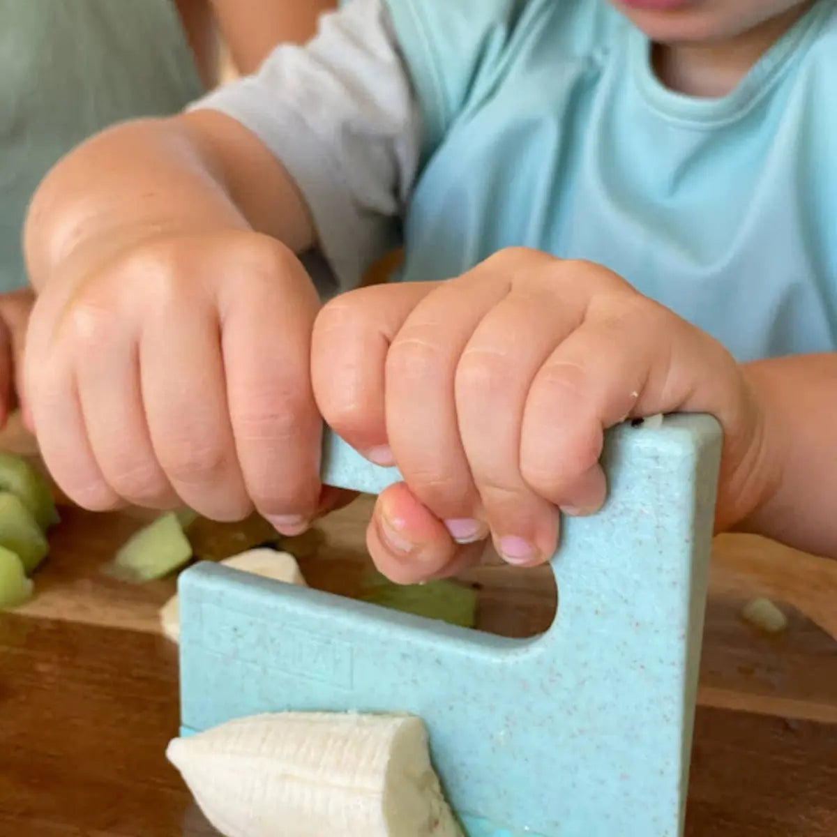 Klyv kids safe Kindermesser Aqua von SKÅGFÄ