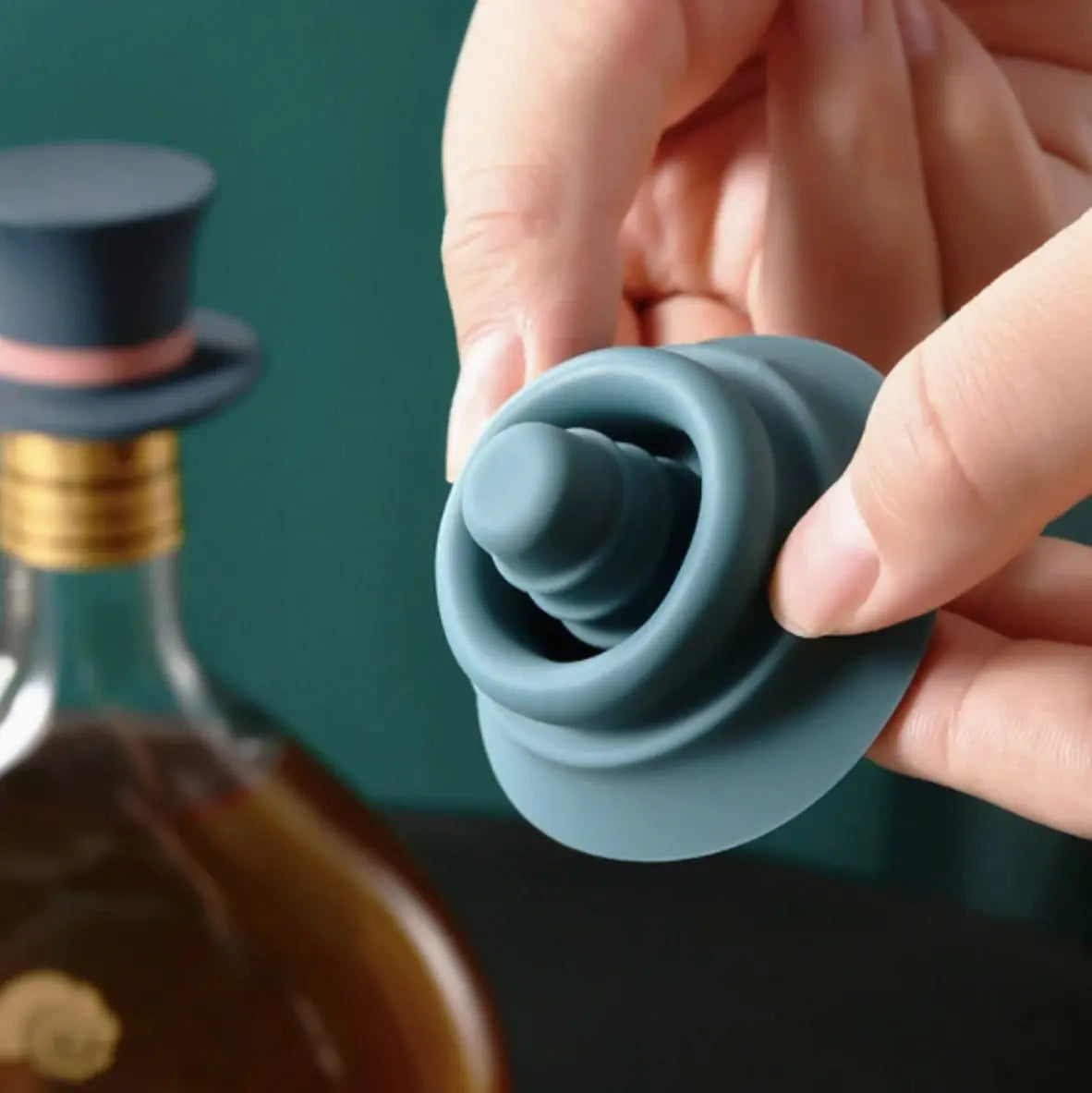 Weinstopper und Verschluss Magic Hat von Homerely