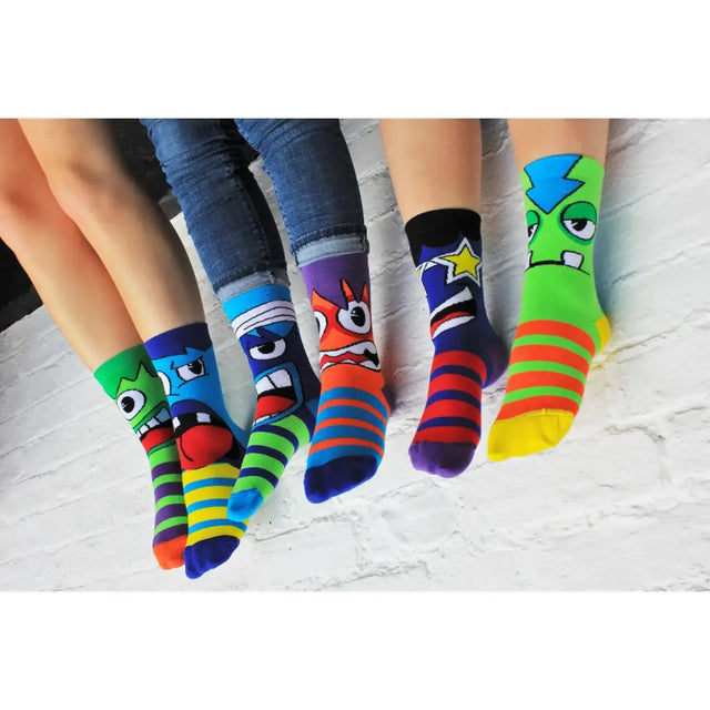 Einzelne Socken im 6er Pack, THE MASHERS Bunte Monster, Gr. 30-38, mit Geschenkbox von United Oddsocks