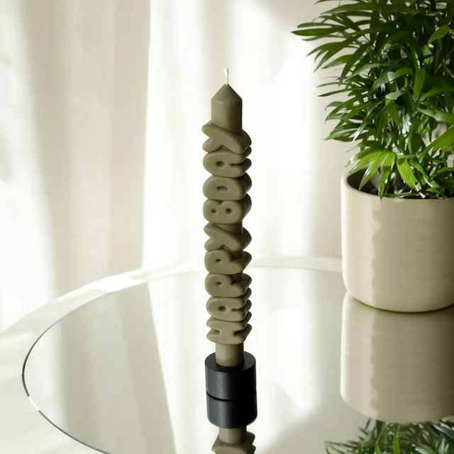 Kerze Taper candle HAPPY BDAY Olive Green von Taper Candles