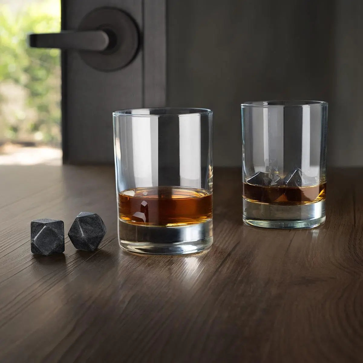 Whisky-Steine Hexagon 4er-Pack mit Tasche von Uberstar
