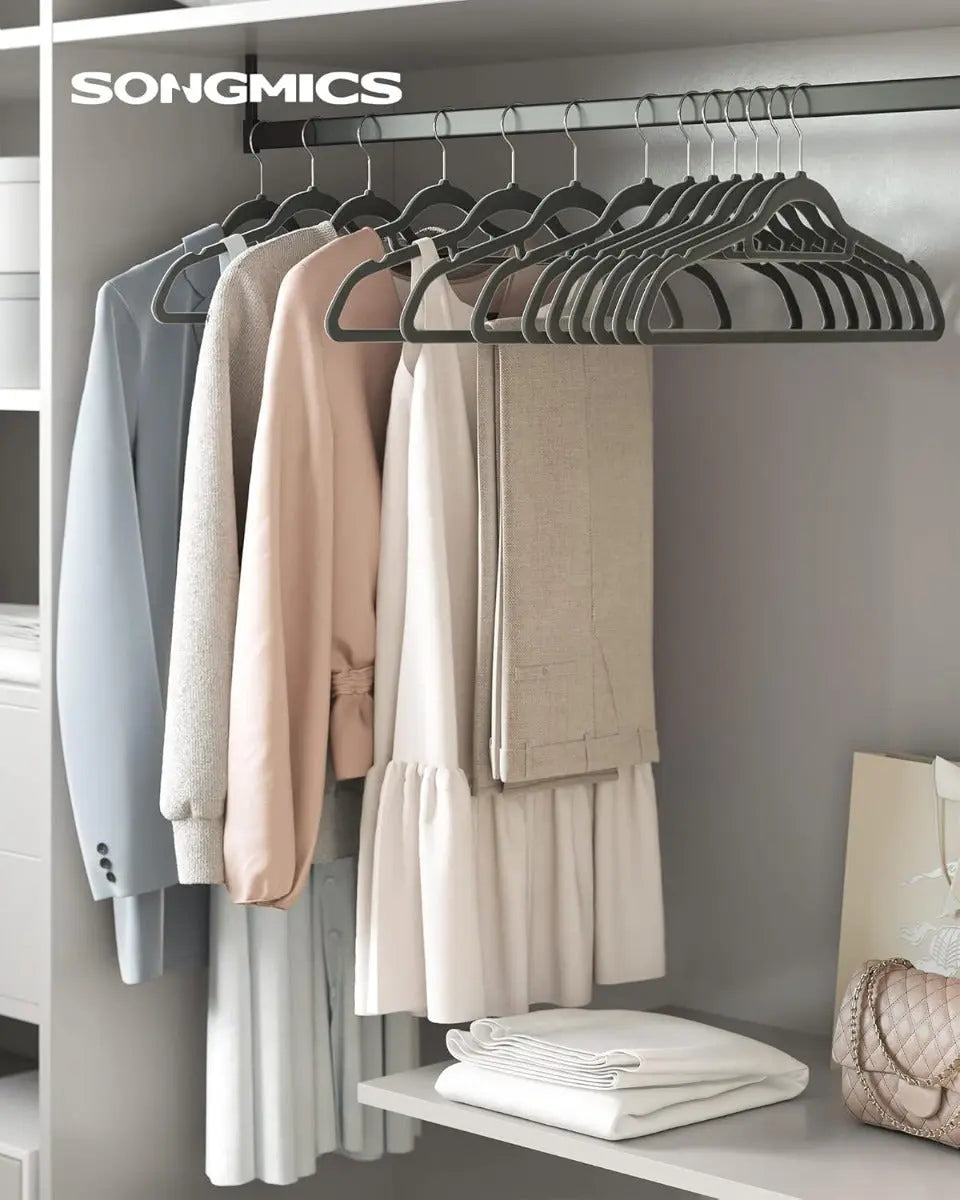 Kleiderbügel Samt 20er Set Silber-Grau von Songmics