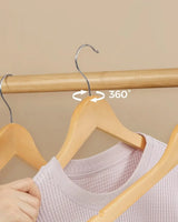 Kleiderbügel Holz 10er Set Einkerbungen im Schulterbereich von Songmics