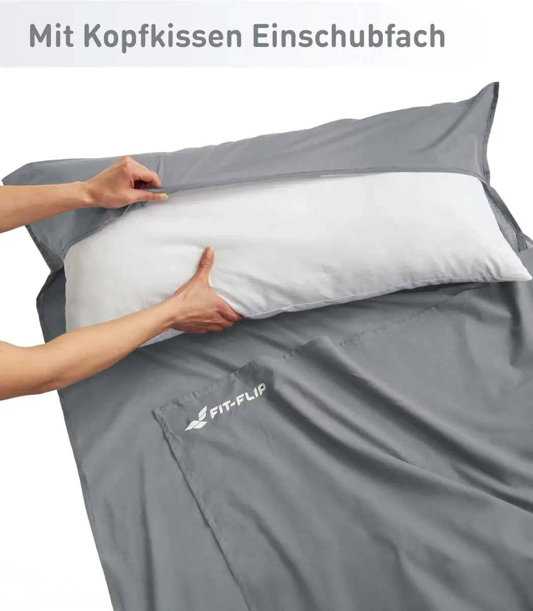 Hüttenschlafsack Mikrofaser ultraleicht mit Kissenfach 90x220cm Grau von guteszeug.ch