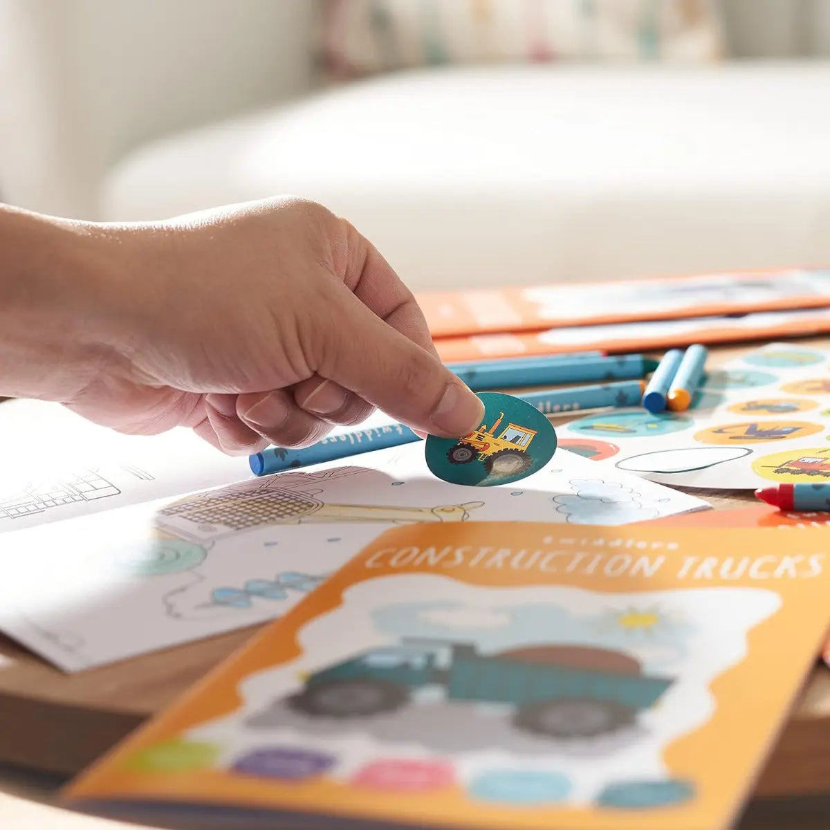 Malbuch Mini Truck Designs 12 Stück von Twiddlers