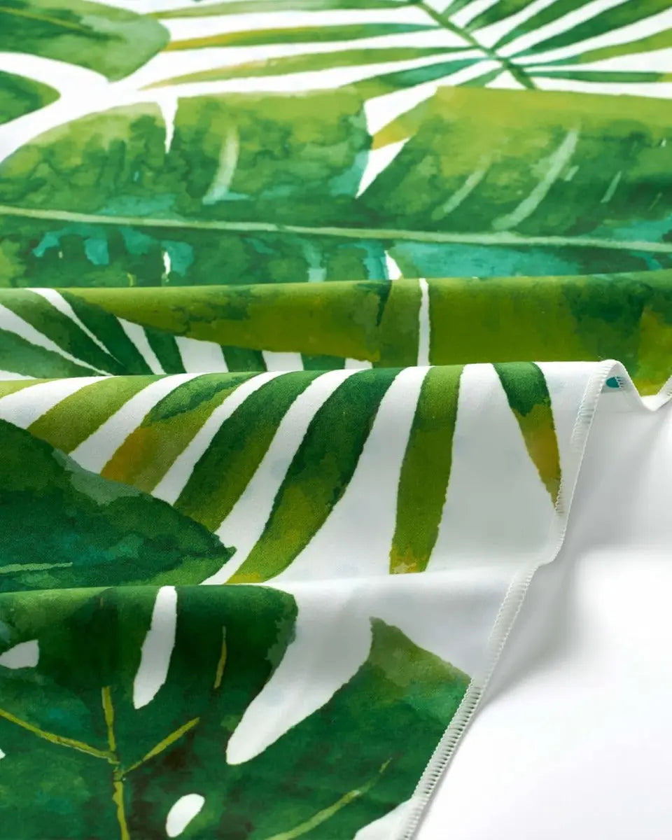 Strandtuch XXL Mikrofaser schnelltrocknendes Badetuch 160x90cm Tropic Leaves von guteszeug.ch