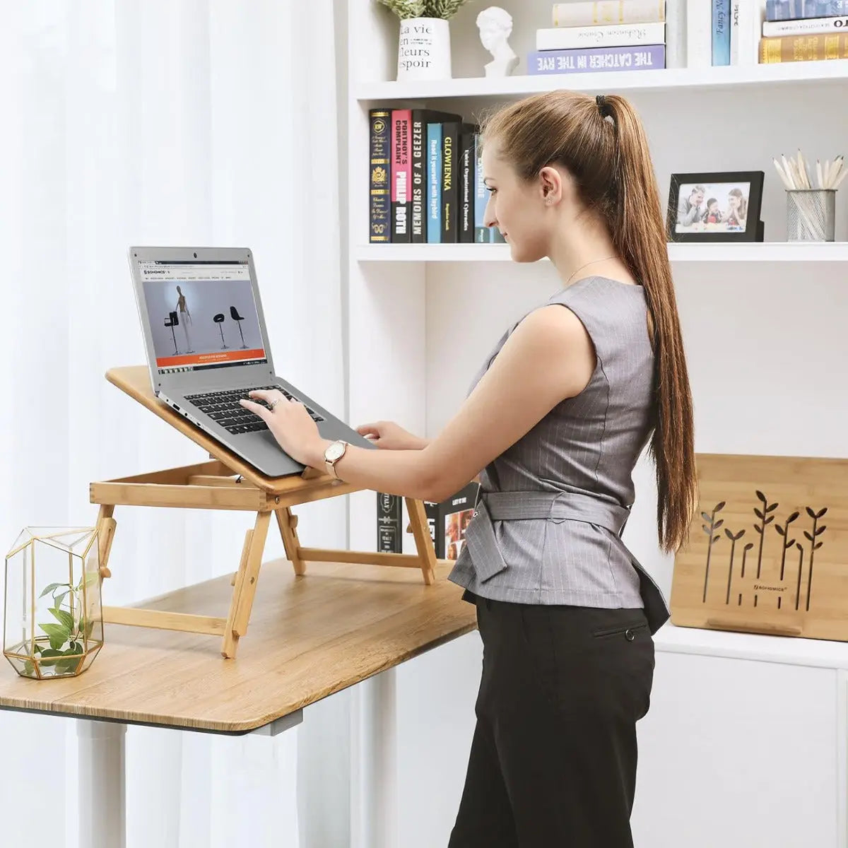 Laptopständer Notebooktisch Klappbar Bambus Kompakt von Songmics