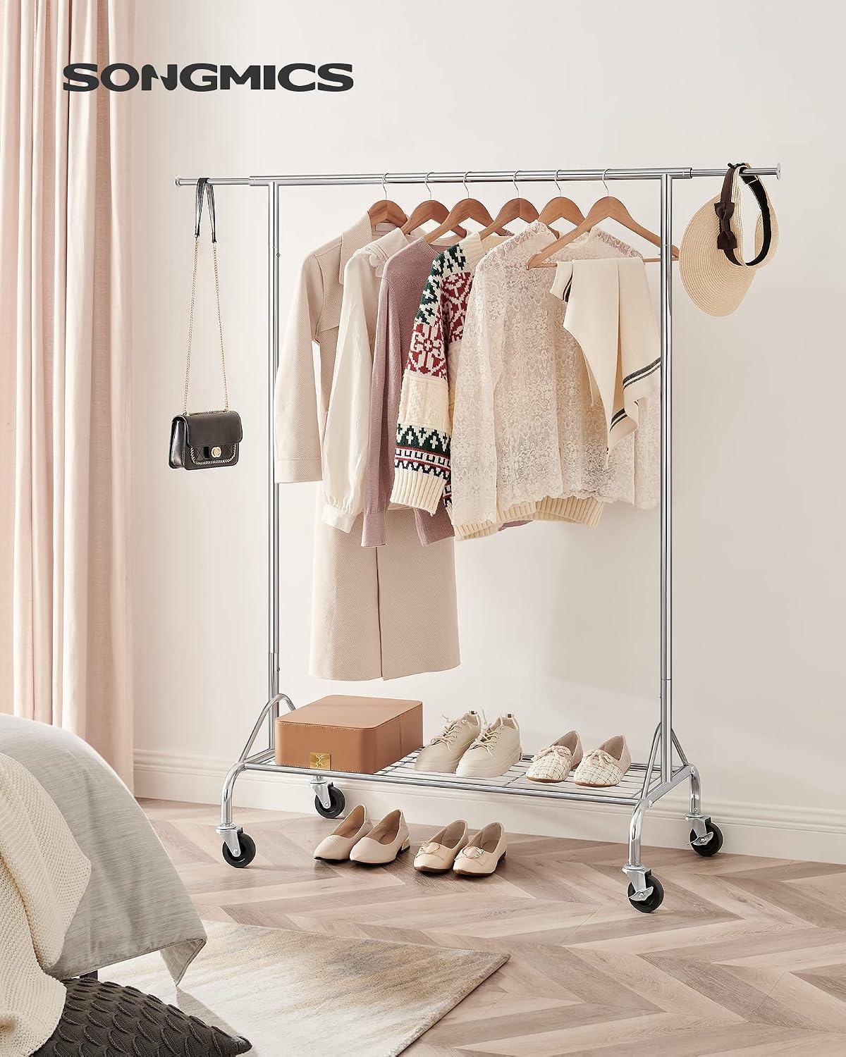 Kleiderständer 110-150 cm mit Rollen Ablage Chrom von Songmics