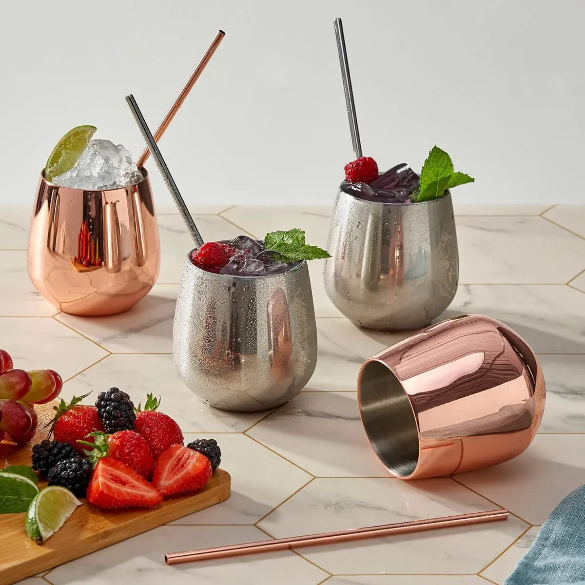 Edelstahl Trinkbecher Roségold 4er-Set inkl. Trinkhalmen von Oak & Steel