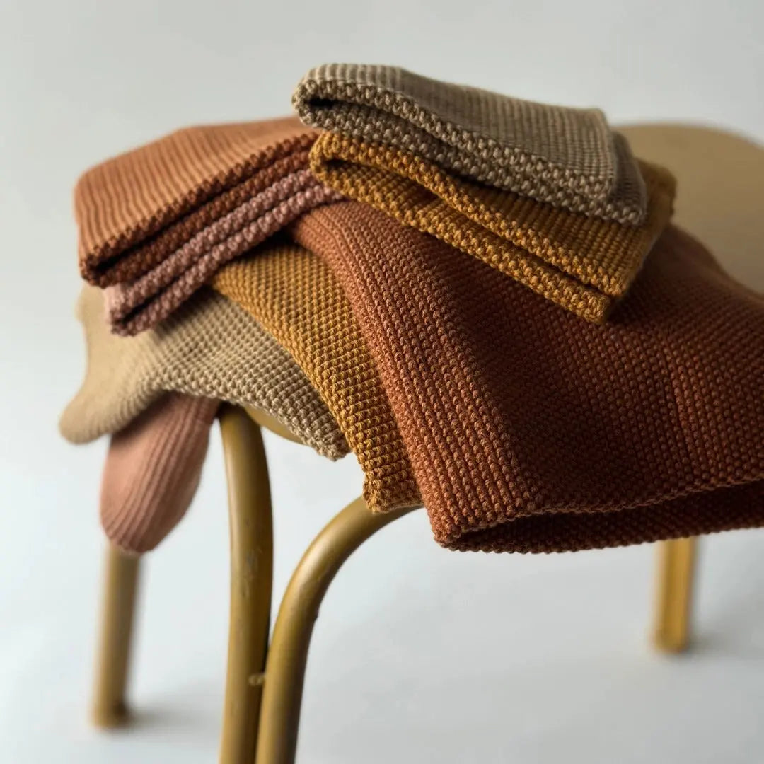 Küchentuch Aus 100 % Bio-Baumwolle – Gestrickt, Einfarbig In Café Creme von Aspegren Denmark