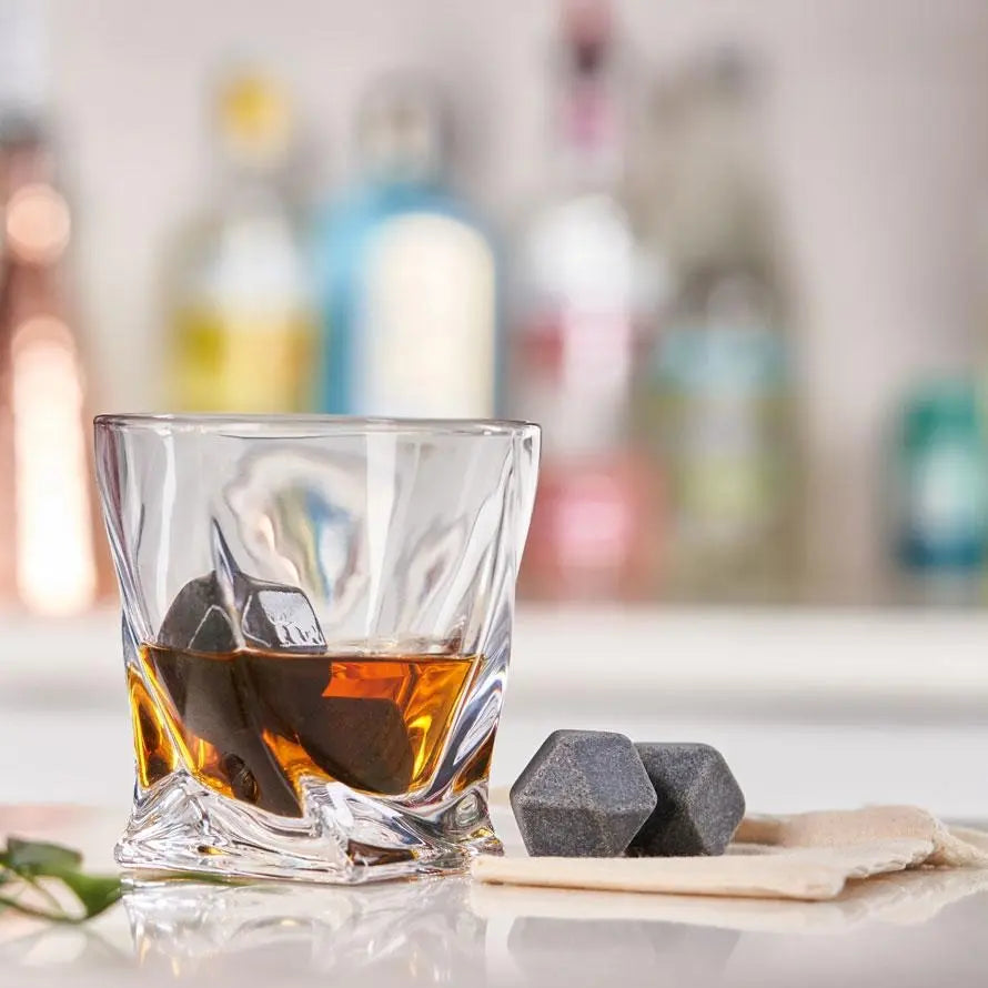 Whisky-Steine Hexagon 4er-Pack mit Tasche von Uberstar