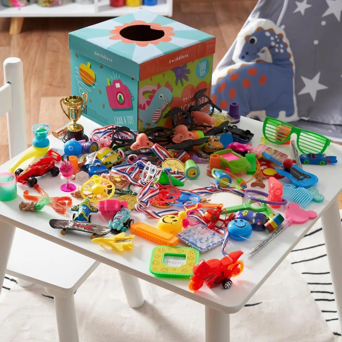 Lucky Dip Party Box 100 Stück von Twiddlers