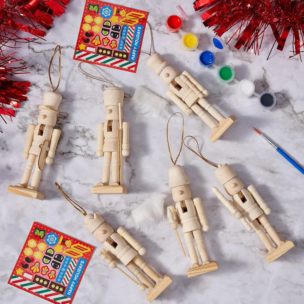 Weihnachts-Nussknacker Holz Paint Your Own 6 Stück von Twiddlers