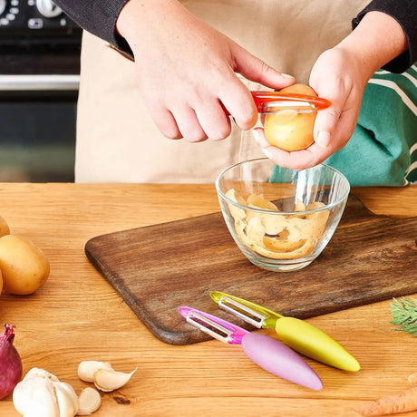 Pendelschäler rot von Mastrad