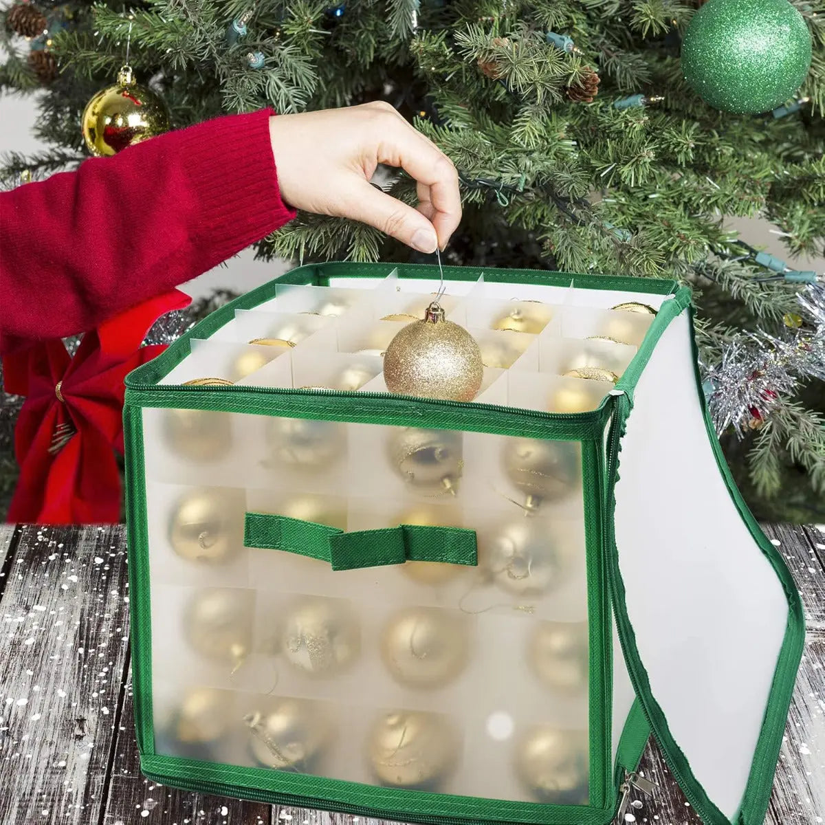 Aufbewahrungsbox für Baumkugeln und Weihnachtsschmuck von Twiddlers