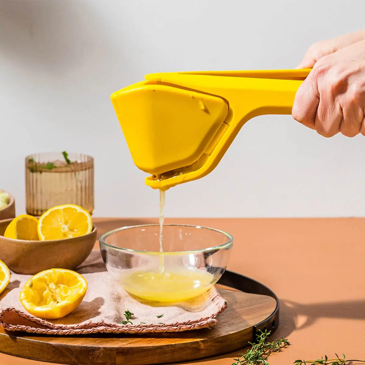 Fluicer Saftpresse Lemon von Dreamfarm