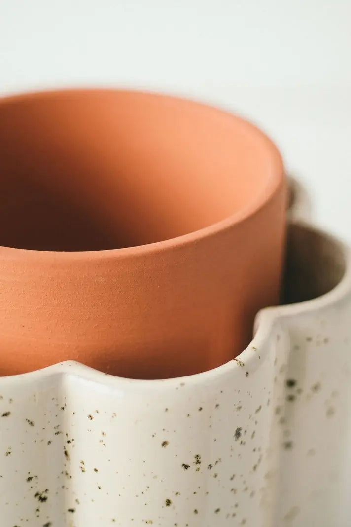 Selbstbewässernder Topf Paula Weiss von Pepin