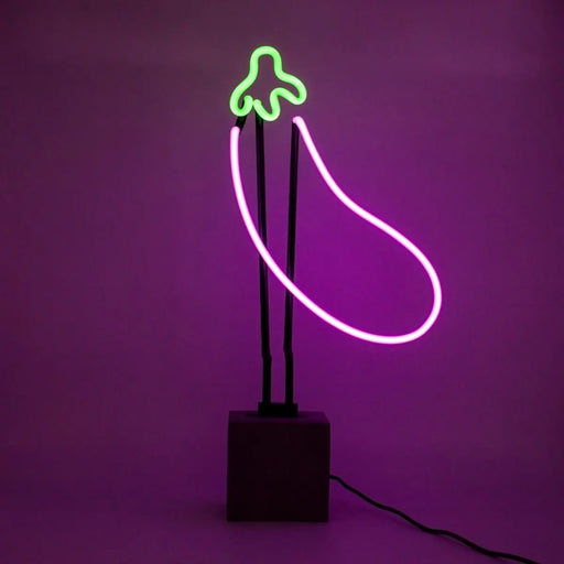 Glas Neon Tischlampe mit Betonsockel - Aubergine von Locomocean