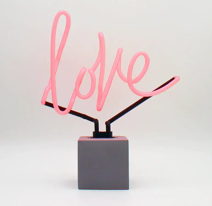 Glas Neon Tischlampe mit Betonsockel - Love von Locomocean
