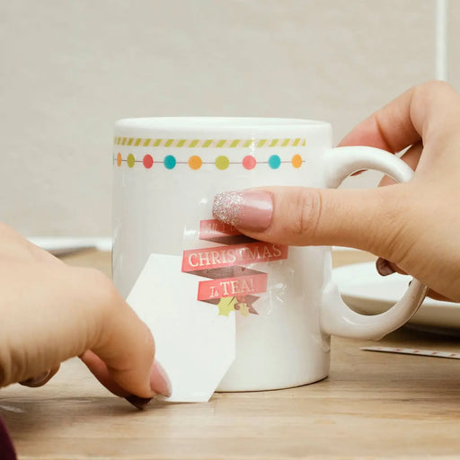 Tasse "Make a Christmas Mug" (inkl. Sticker) von Mugs