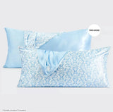 Satin Kissenbezug King Bridgerton Toile de Blue von Kitsch