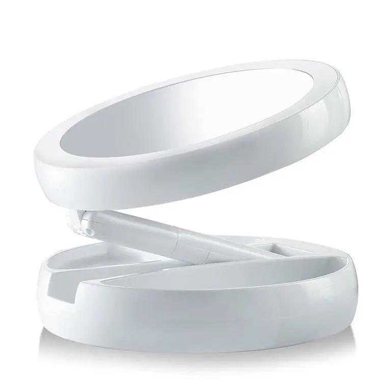 Vergrösserungsspiegel mit Licht von Paloma Beauties