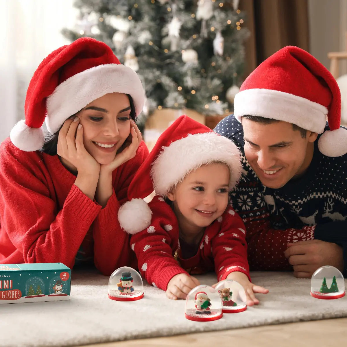 Schneekugel Mini Weihnachten assortiert 4 Stück von Twiddlers