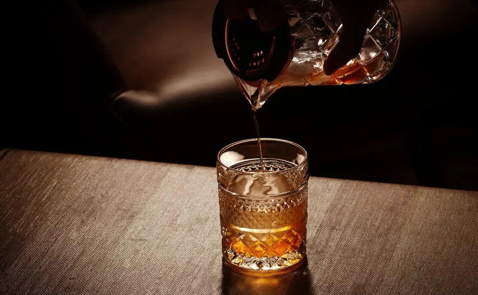 Admiral Whiskeygläser Geschenkset 4er von ROCKS Whiskey Chilling Stones