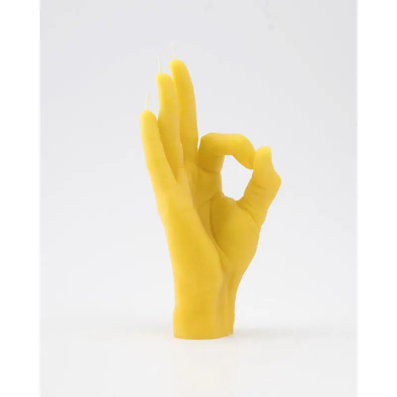 OK Rot von Candle Hand