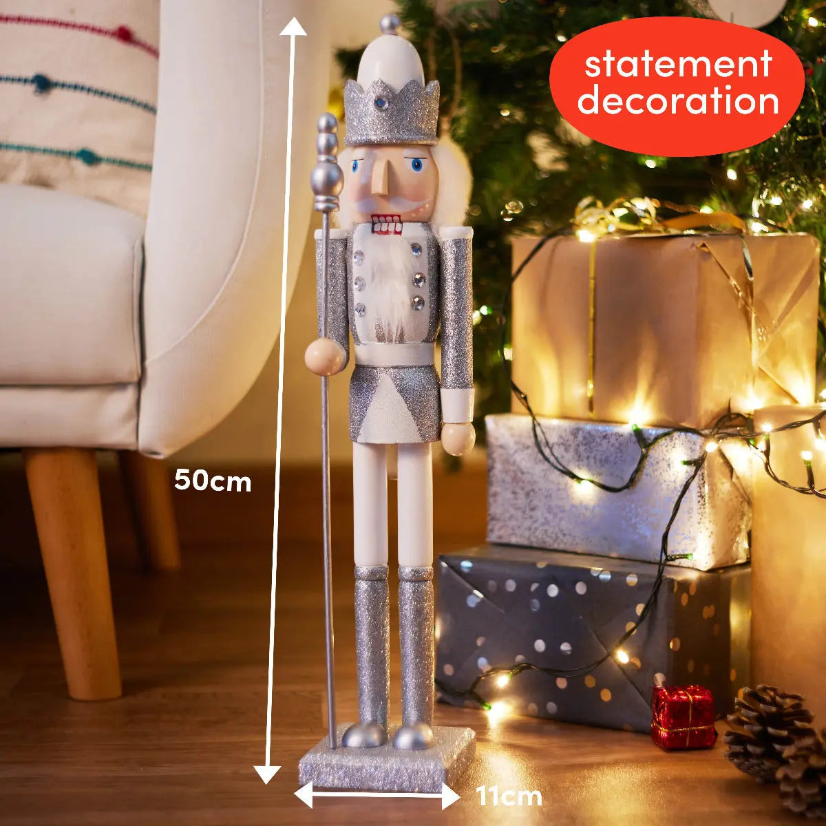 Weihnachts-NussknackerSoldat silber 50cm von Twiddlers