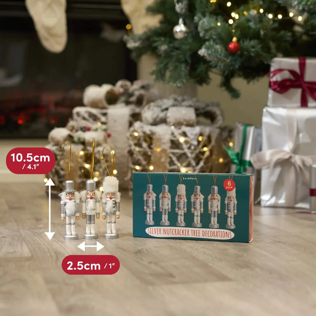 Weihnachts-Nussknacker Soldat Ornament Silber 6 Stück von Twiddlers