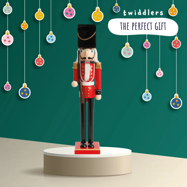 Weihnachts-Nussknacker Soldat Beefeater 90cm von Twiddlers
