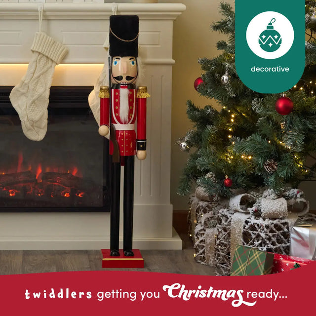 Weihnachts-Nussknacker Soldat Beefeater 90cm von Twiddlers