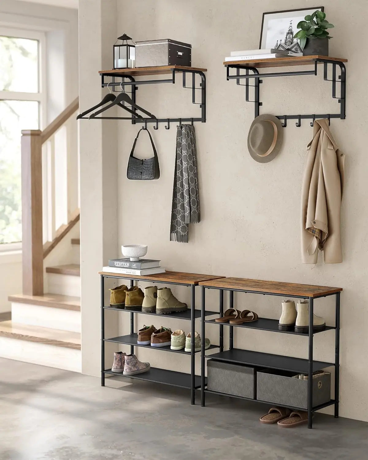 Wandgarderobe mit Aufbewahrungsregal 66cm rustikal Braun von Songmics