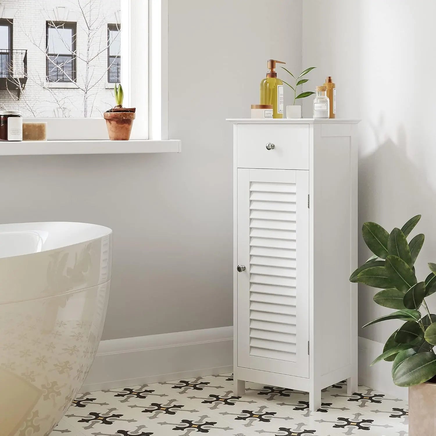 Badezimmerschrank mit Schublade Lamellentür Weiss von Songmics