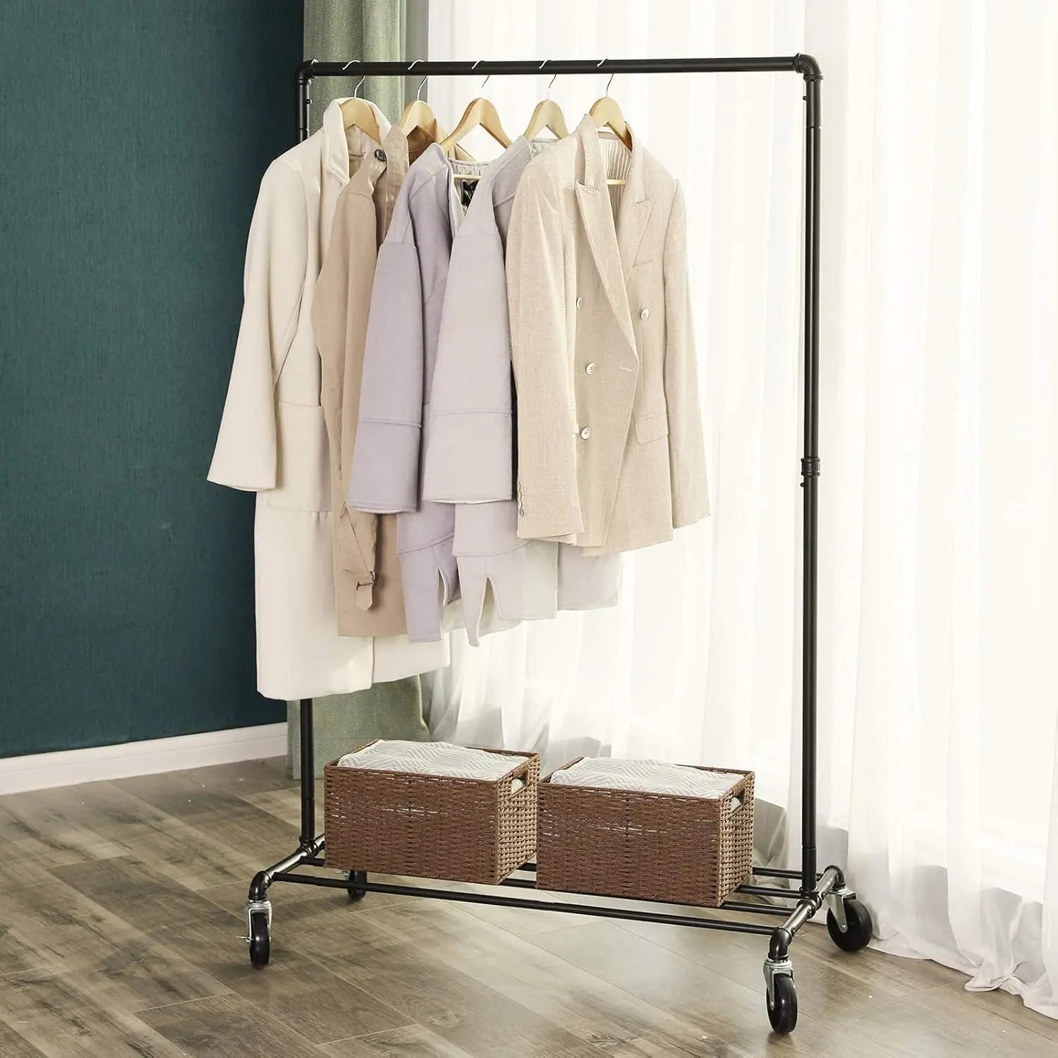 Kleiderständer Industrie-Design mit Ablage Schwarz von Songmics