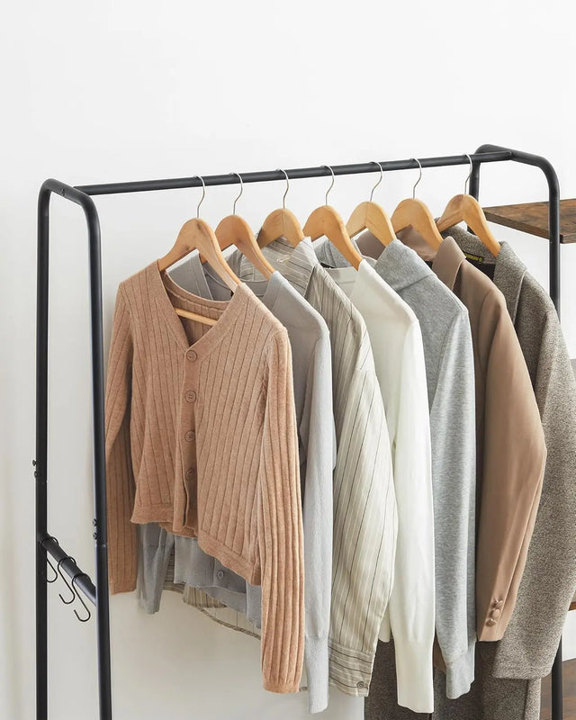 Garderobenständer mit Schuhablage vintagebraun-schwarz von Songmics